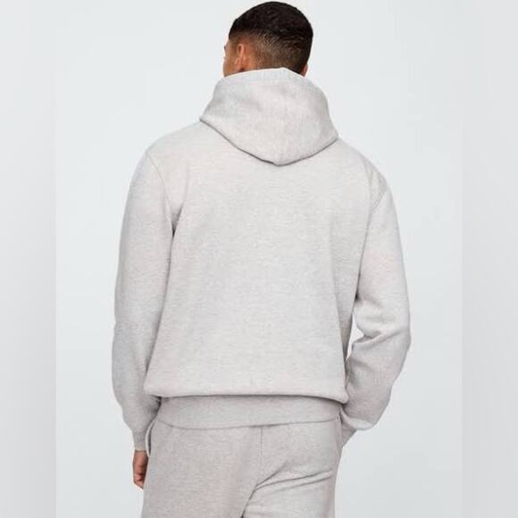 GAP Light Gray Men’s Hoodie and Joggers Set MSRP $100 Size M - Picture 4 of 6